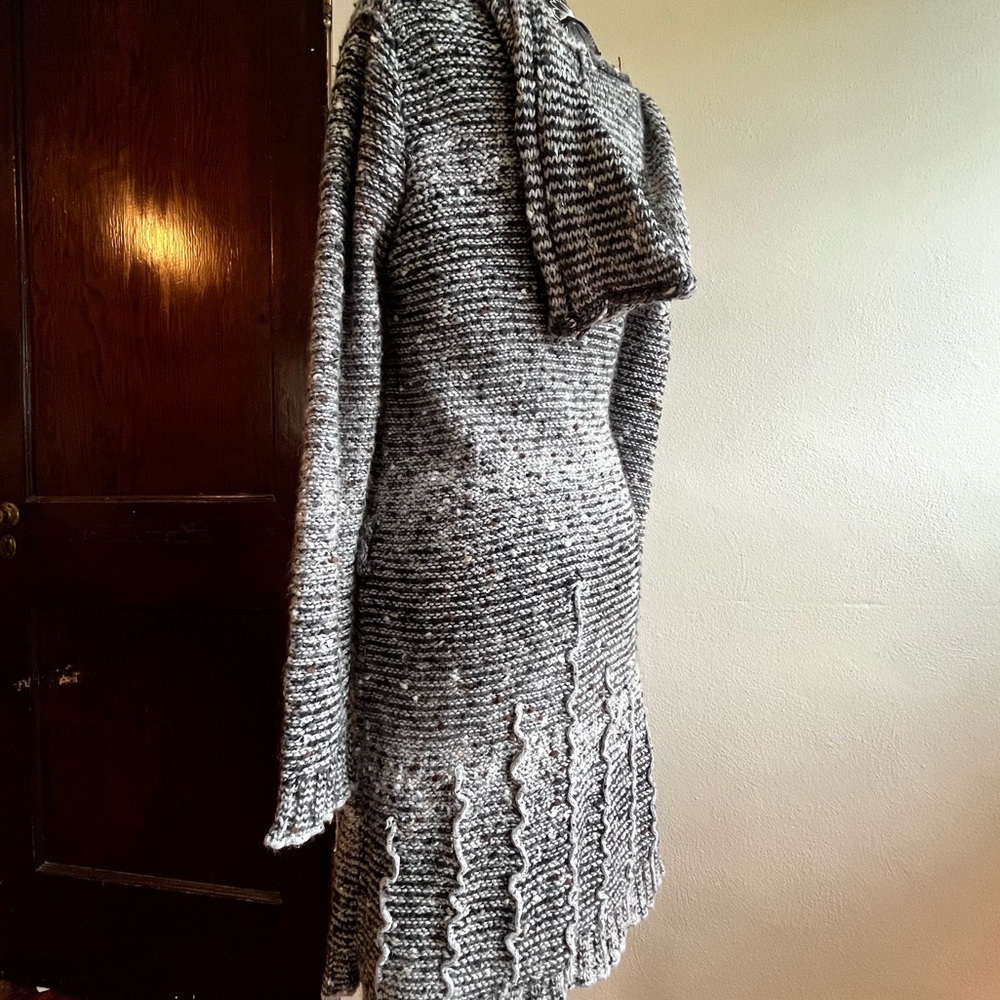 BCBGMaxAzria Marled Gray Long-Sleeve Knit Dress with Scarf